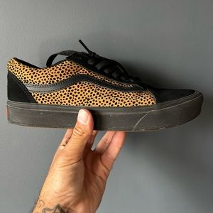 Vans sneakers - sz 8.5 (No Box)
